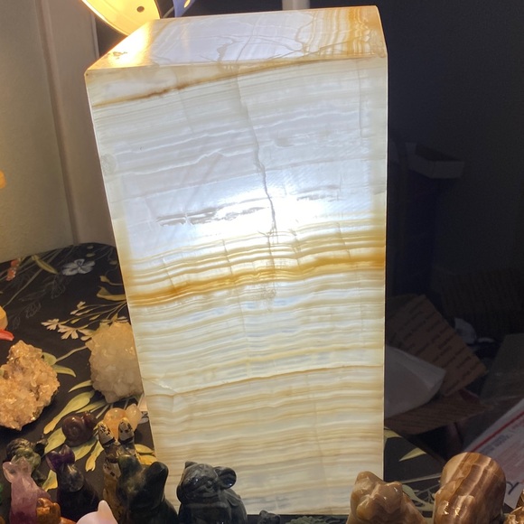 Other - Translucent Onyx Table Lamp - Cream & Honey Striations